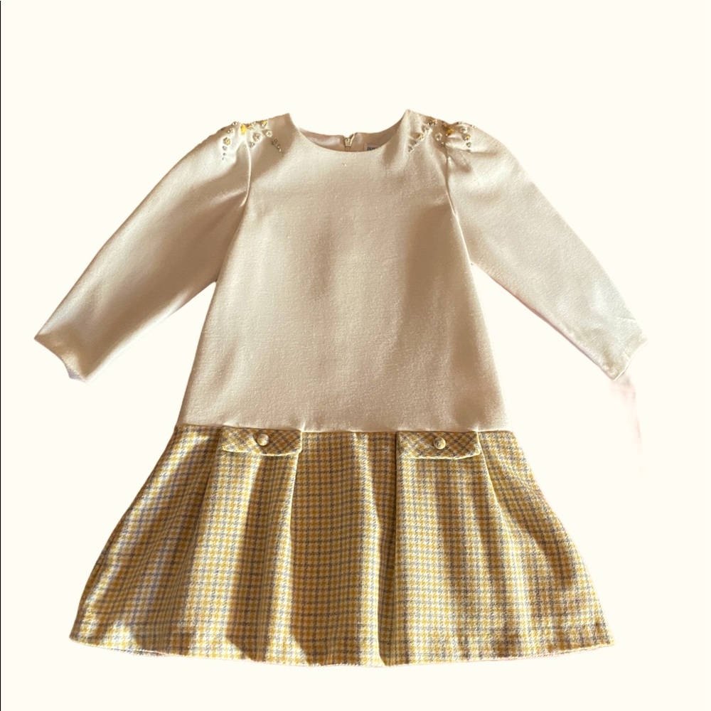 Girls dress